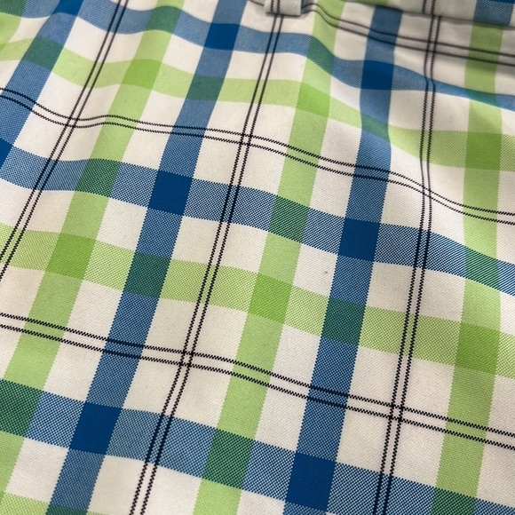 Izod perform X golf shorts size 38 - Picture 2 of 6